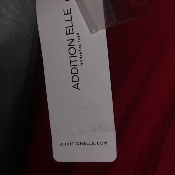 Ladies Blouse style Tops - Picture 4 of 5